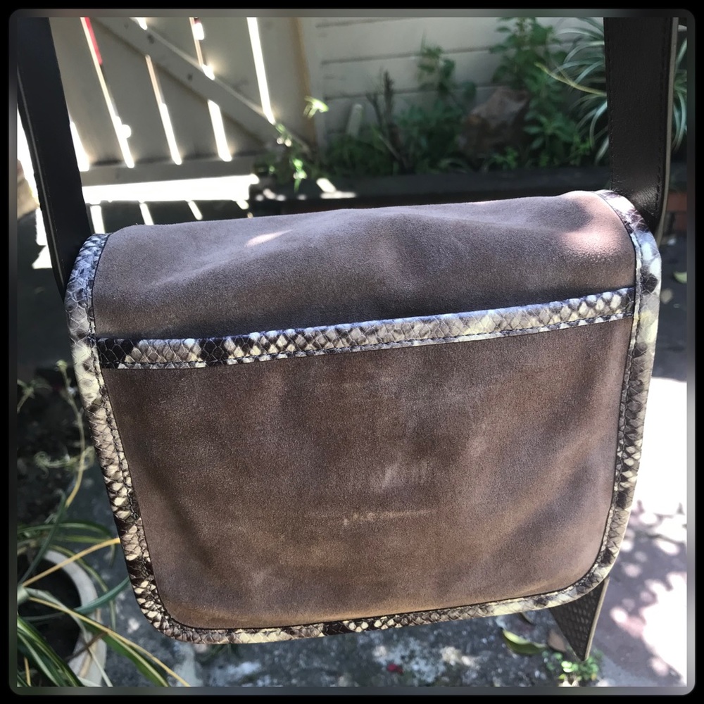 Michael Kors messenger bag - Picture 7 of 8